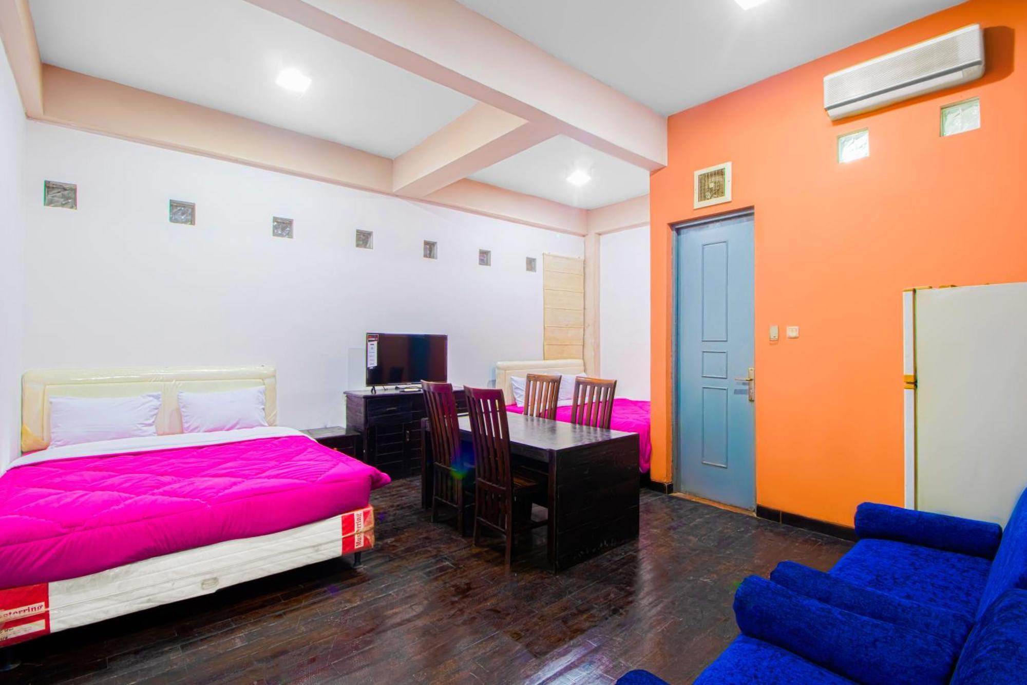 Tobana House Bintaro Hotel Jakarta Luaran gambar