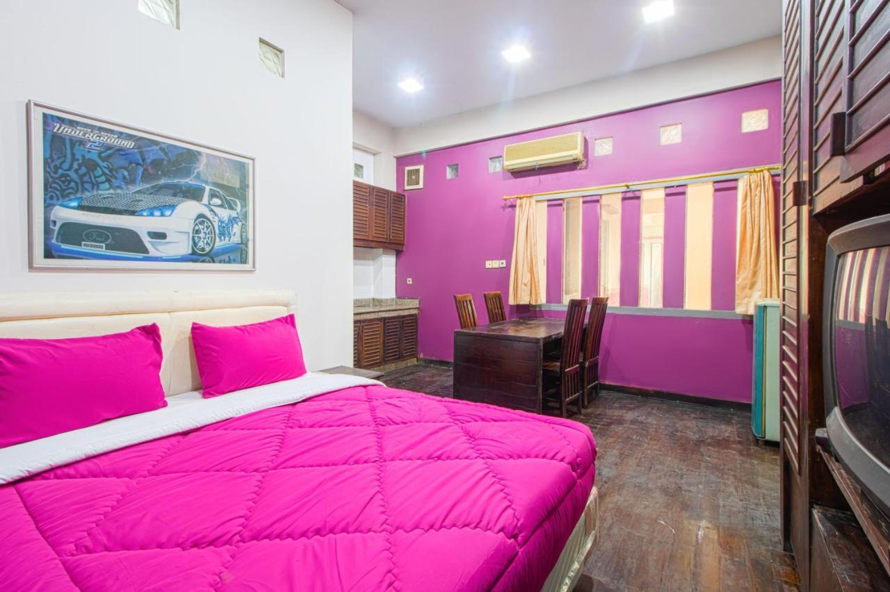 Tobana House Bintaro Hotel Jakarta Luaran gambar
