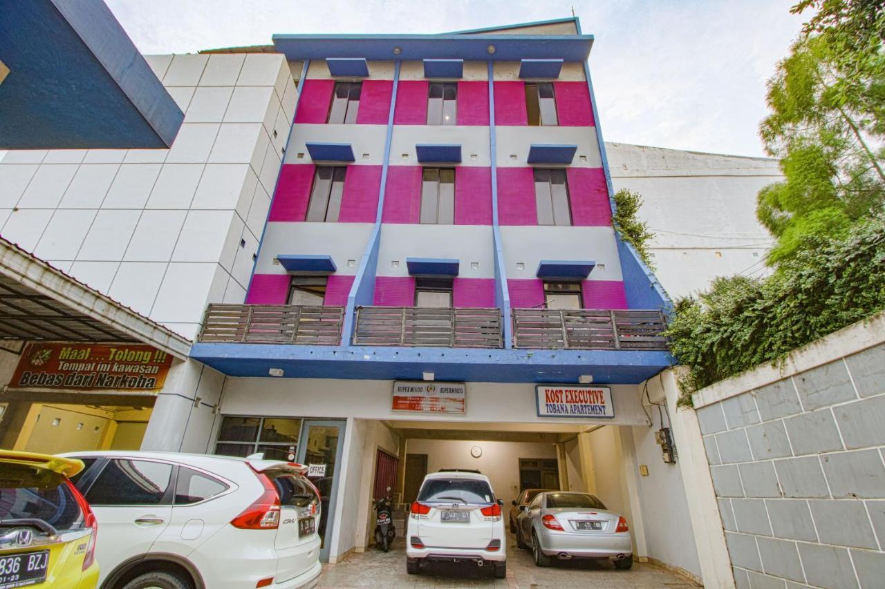 Tobana House Bintaro Hotel Jakarta Luaran gambar